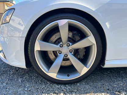 Audi RS5 quattro | 4,2L V8 FSI | 91.086 km | 450 PS | Sport | Coupé