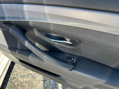 BMW 535i | M package | F10 | 113,973 km | 306 hp | PDC | limousine