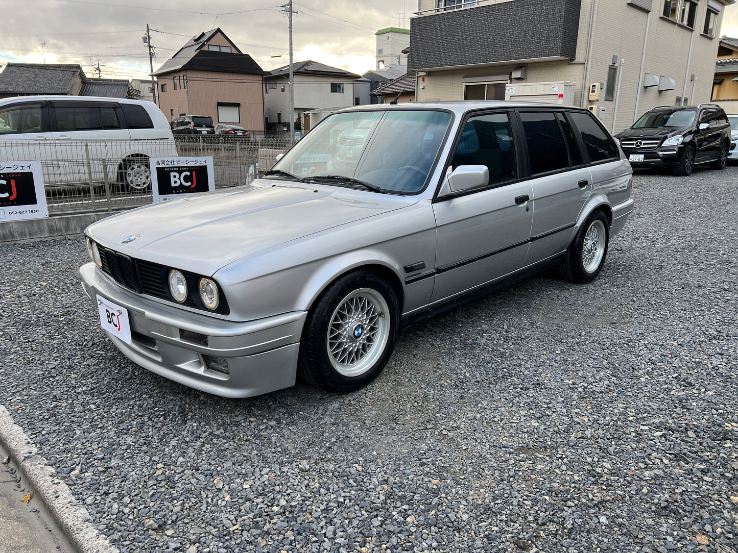 BMW 325i M-Paket | E30 Touring | 130.985 km | 192 PS | Schiebedach | Kombi