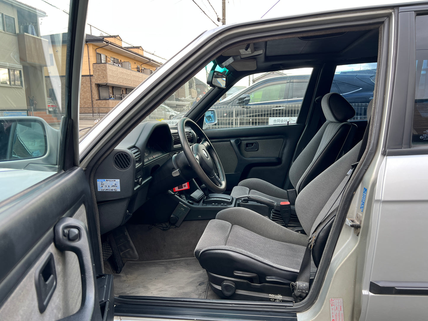 BMW 325i M-Paket | E30 Touring | 130.985 km | 192 PS | Schiebedach | Kombi