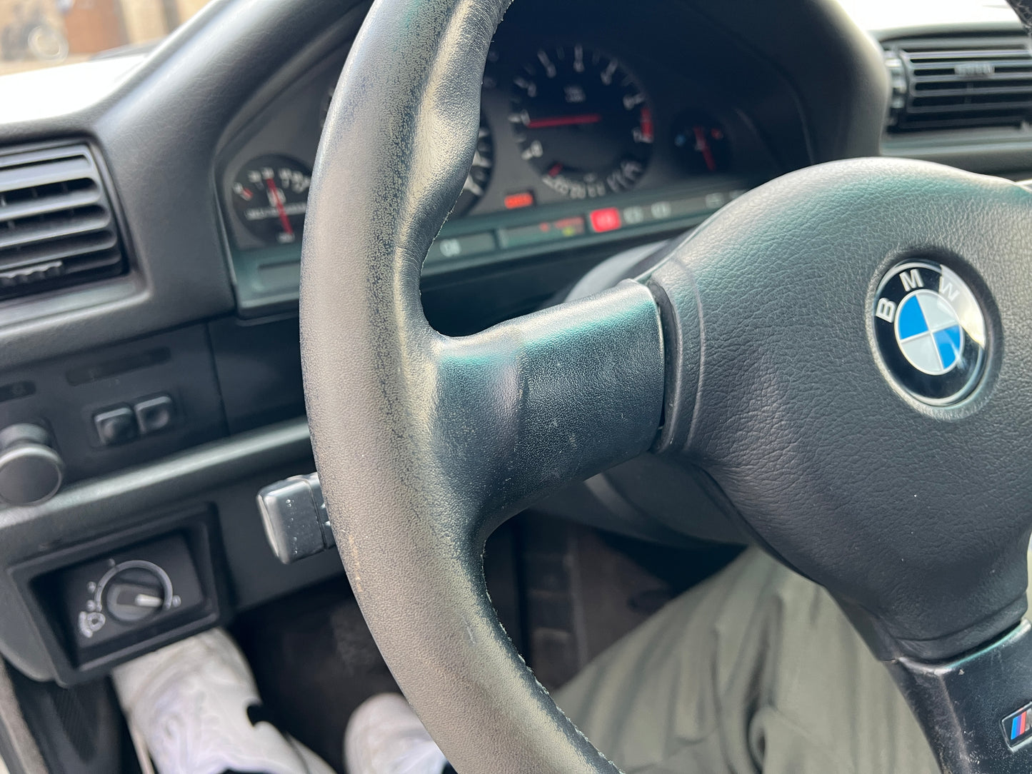 BMW 325i M-Paket | E30 Touring | 130.985 km | 192 PS | Schiebedach | Kombi