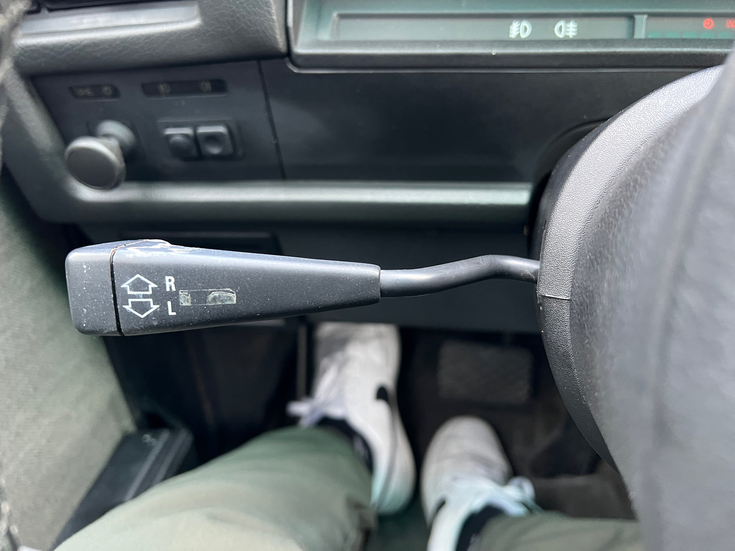 BMW 325i M-Paket | E30 Touring | 130.985 km | 192 PS | Schiebedach | Kombi