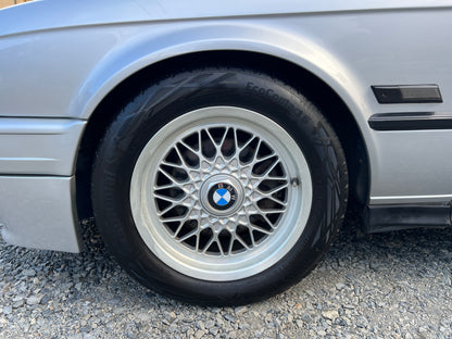 BMW 325i M-Paket | E30 Touring | 130.985 km | 192 PS | Schiebedach | Kombi