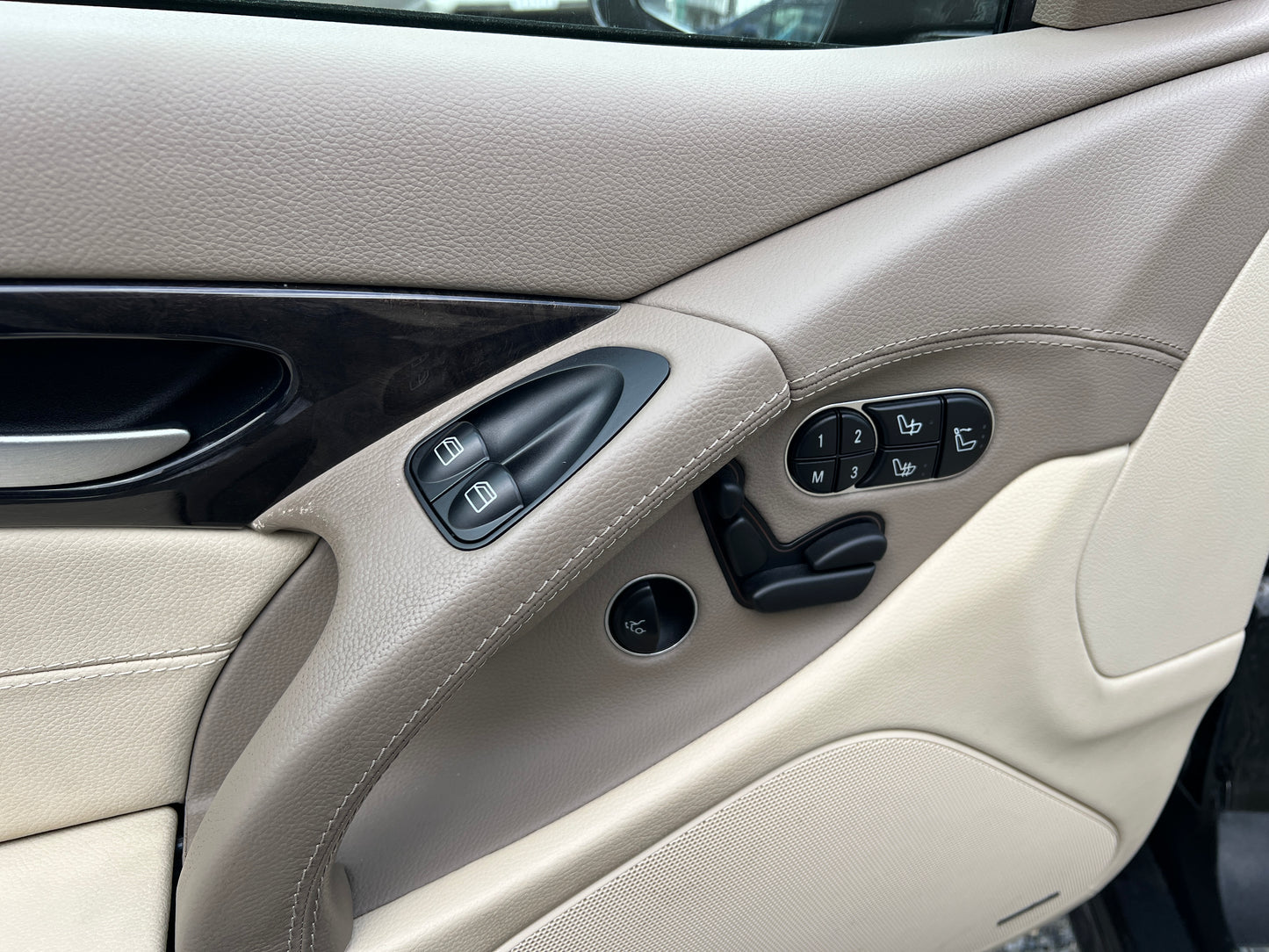 Mercedes Benz SL350 AMG | Facelift | R230 | 97.928 km | 315 PS | KEYLESS-GO