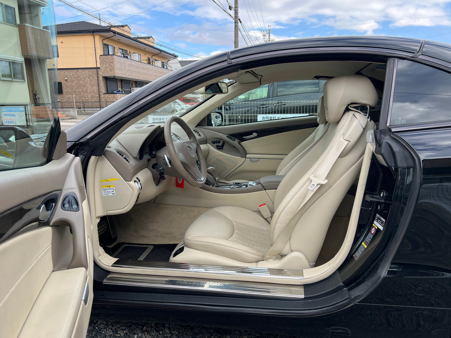 Mercedes Benz SL350 AMG | Facelift | R230 | 97.928 km | 315 PS | KEYLESS-GO