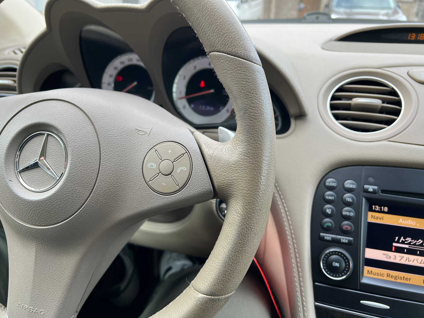 Mercedes Benz SL350 AMG | Facelift | R230 | 97.928 km | 315 PS | KEYLESS-GO