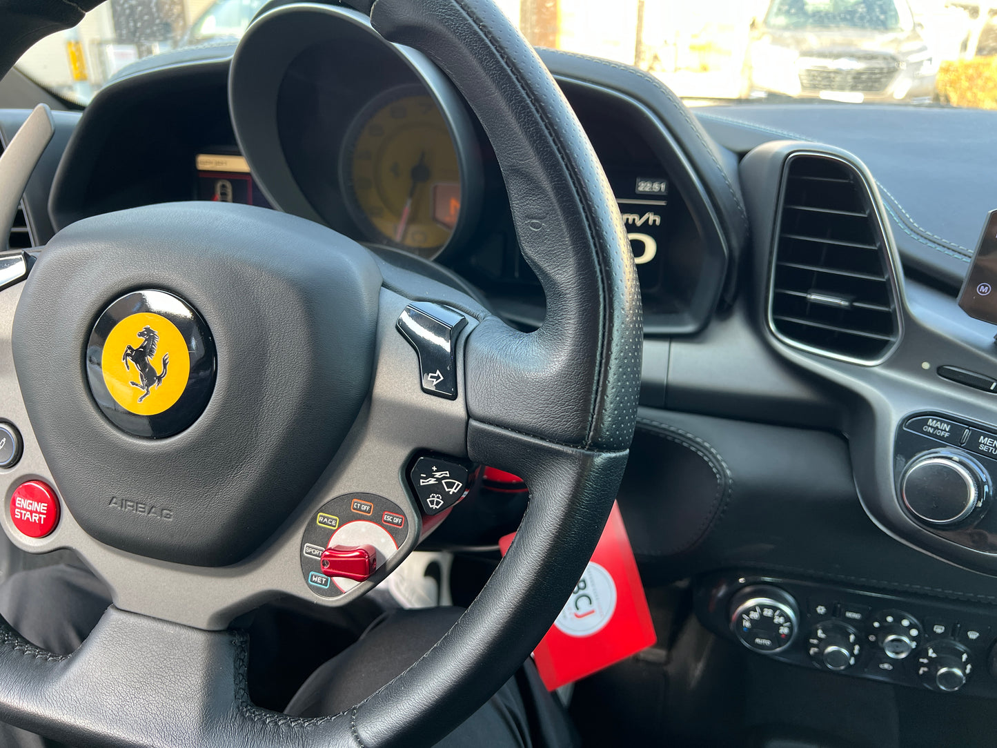 Ferrari 458 Italia | F142 | 31.359 km | 570 PS | Manettino