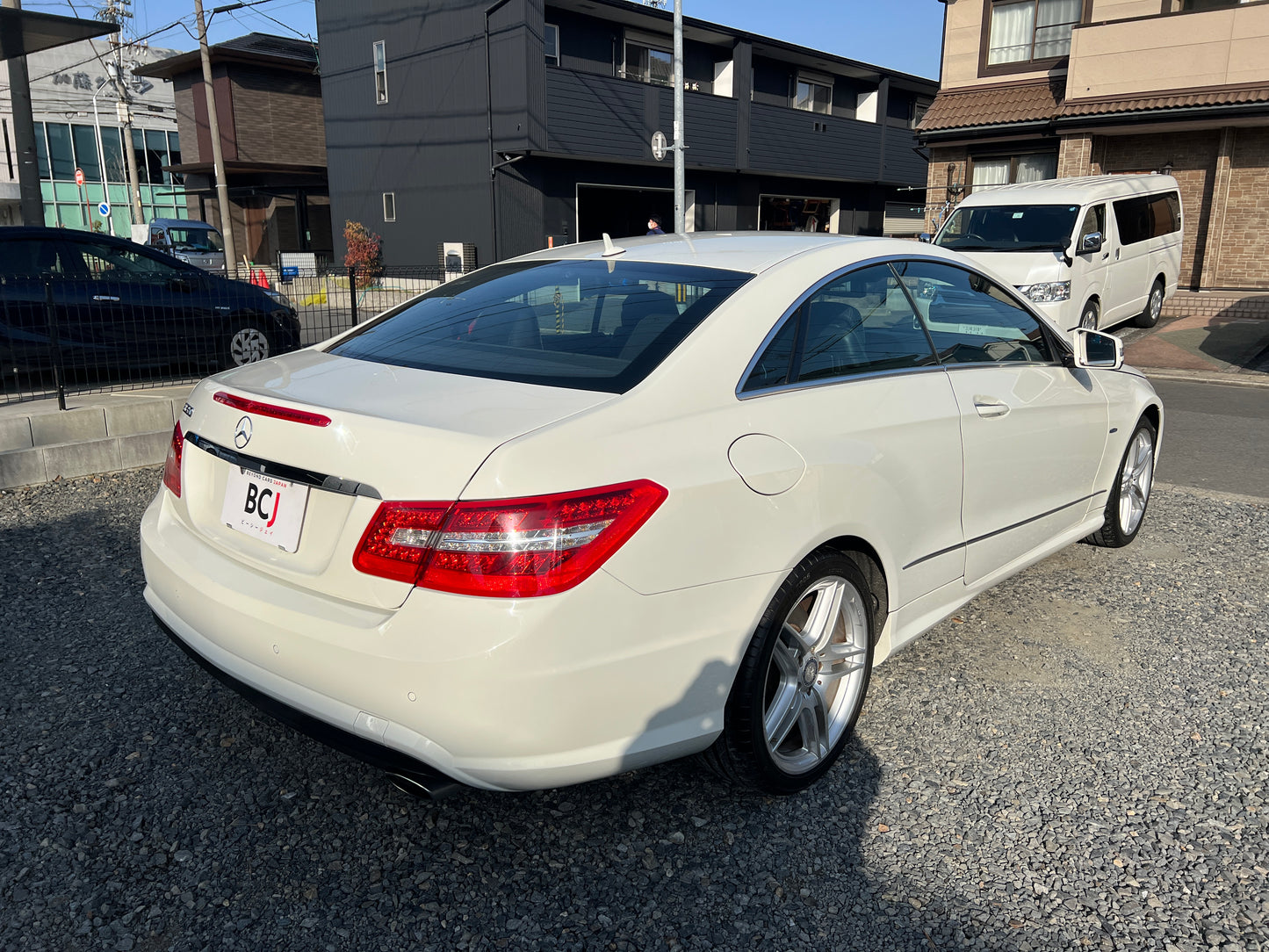 Mercedes Benz E350 AMG | C207 | 76.965 km | 306 PS | Rückfahrkamera | Coupé