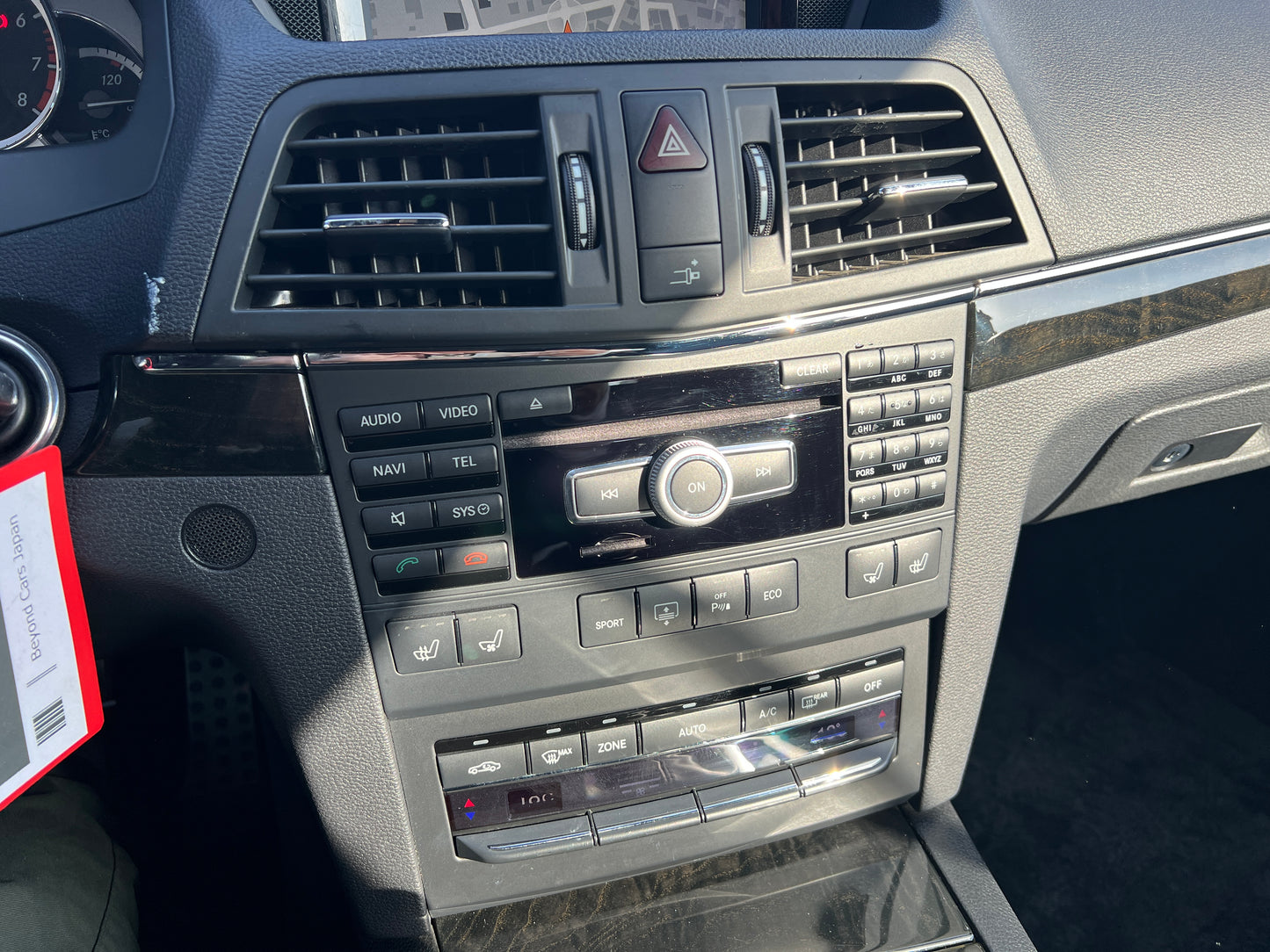 Mercedes Benz E350 AMG | C207 | 76.965 km | 306 PS | Rückfahrkamera | Coupé