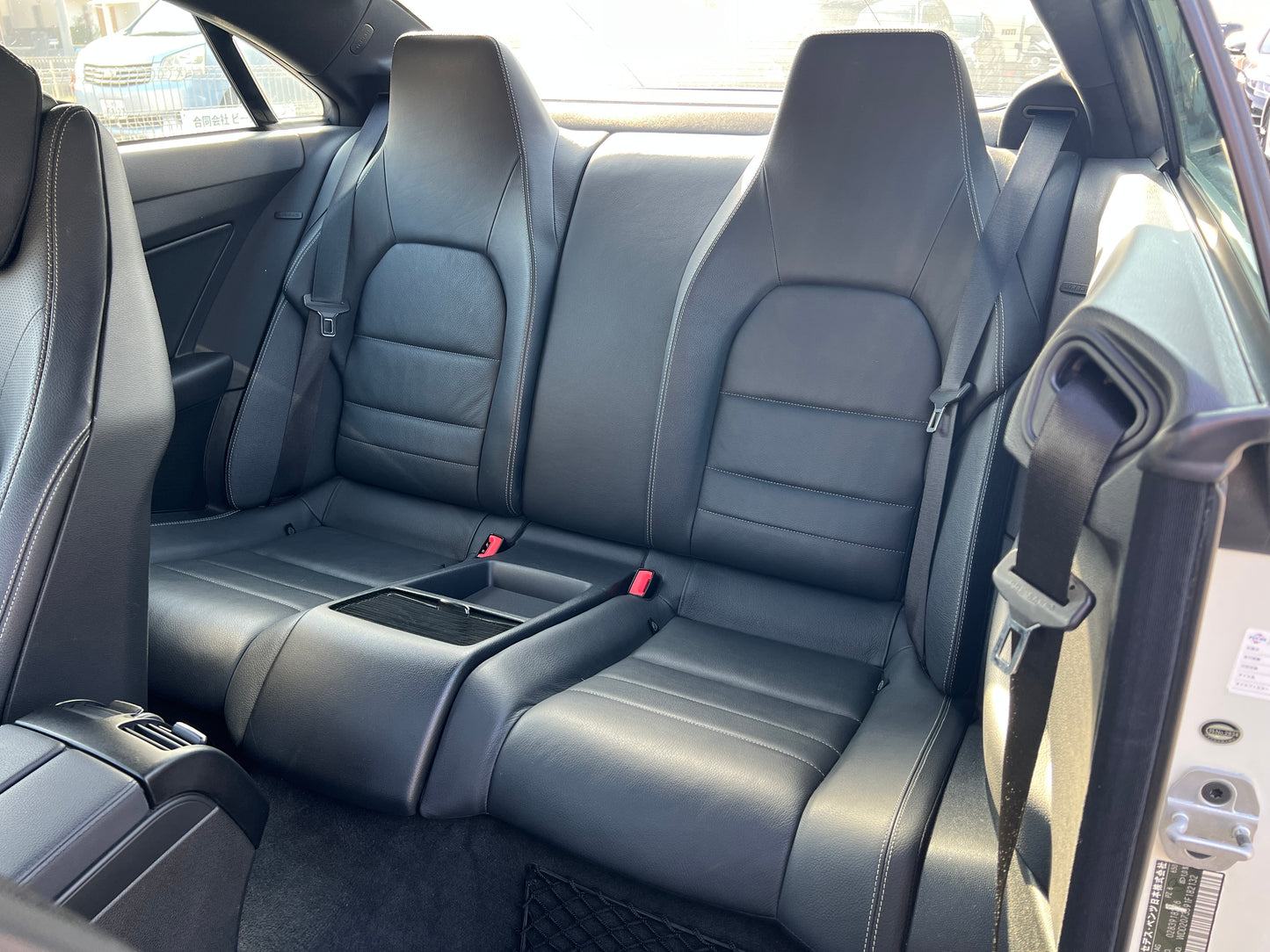 Mercedes Benz E350 AMG | C207 | 76.965 km | 306 PS | Rückfahrkamera | Coupé