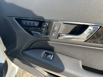 Mercedes Benz E350 AMG | C207 | 76.965 km | 306 PS | Rückfahrkamera | Coupé