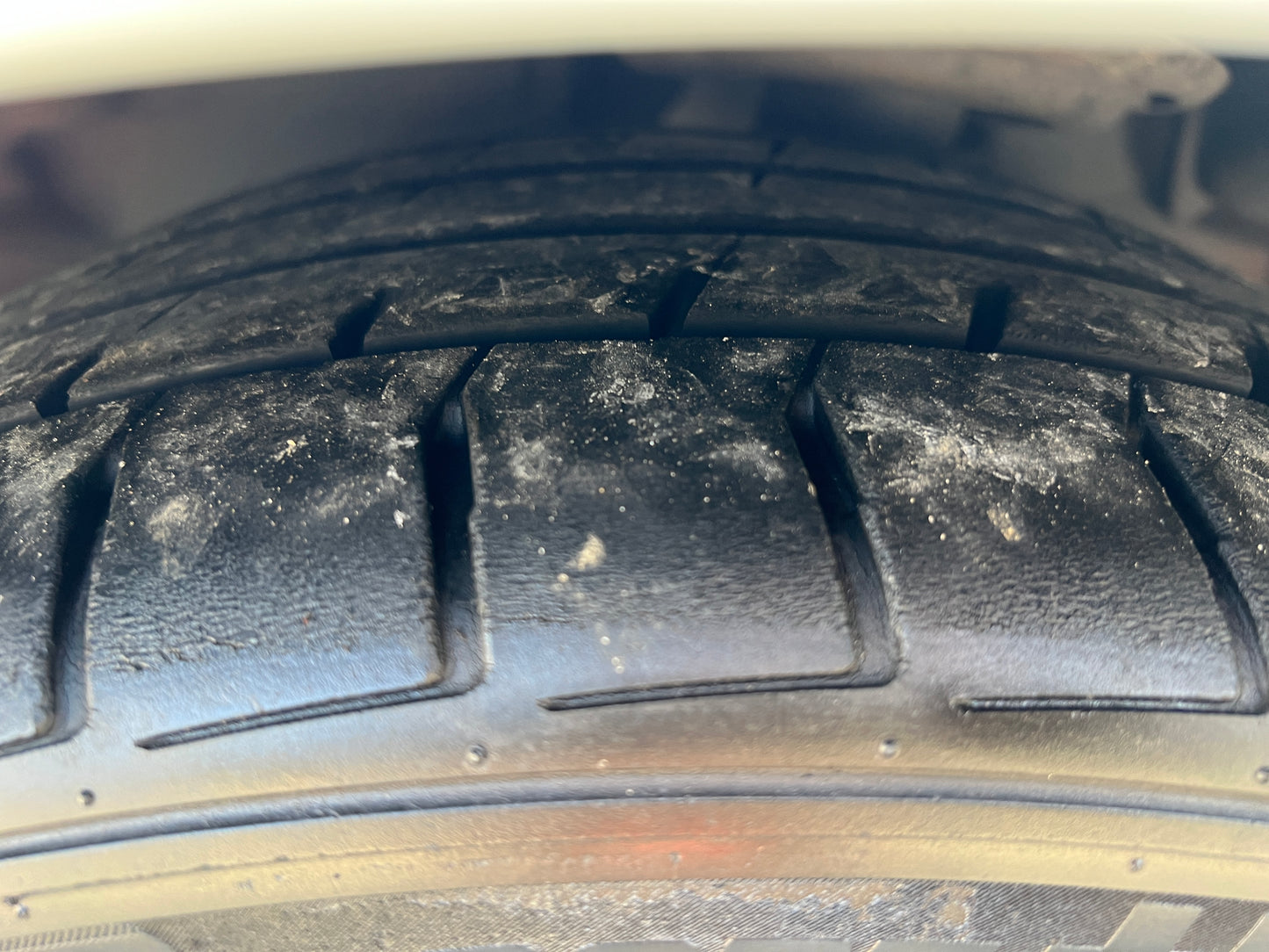 Mercedes Benz E350 AMG | C207 | 76.965 km | 306 PS | Rückfahrkamera | Coupé