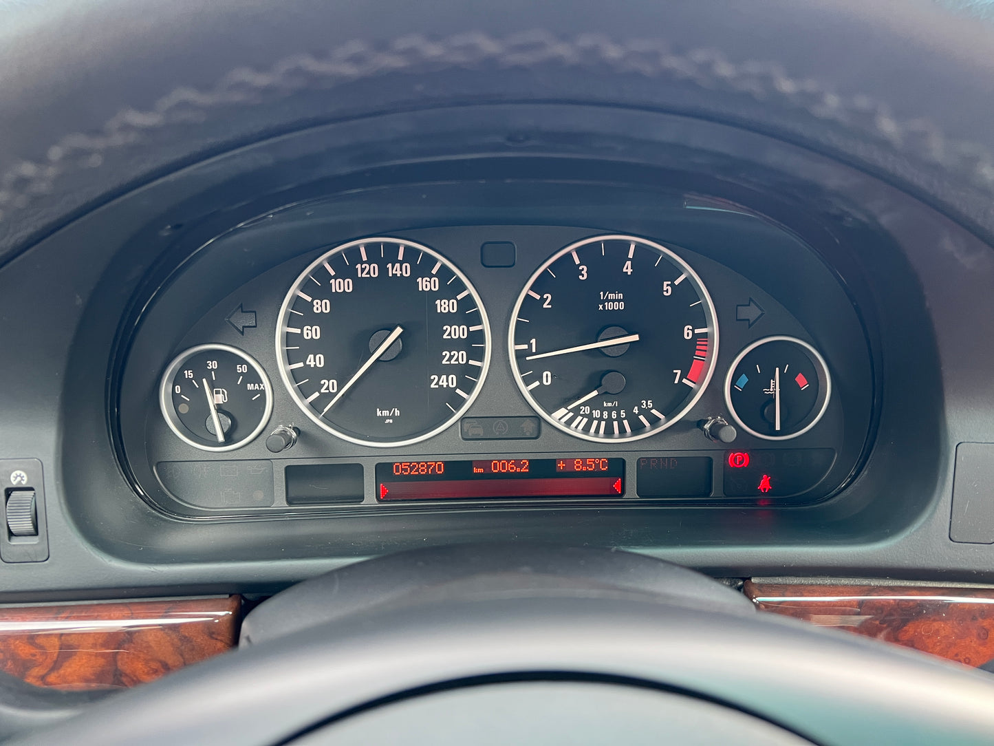 BMW 530i M-Package | E39 | 52,870 km | 231 hp | Sunroof