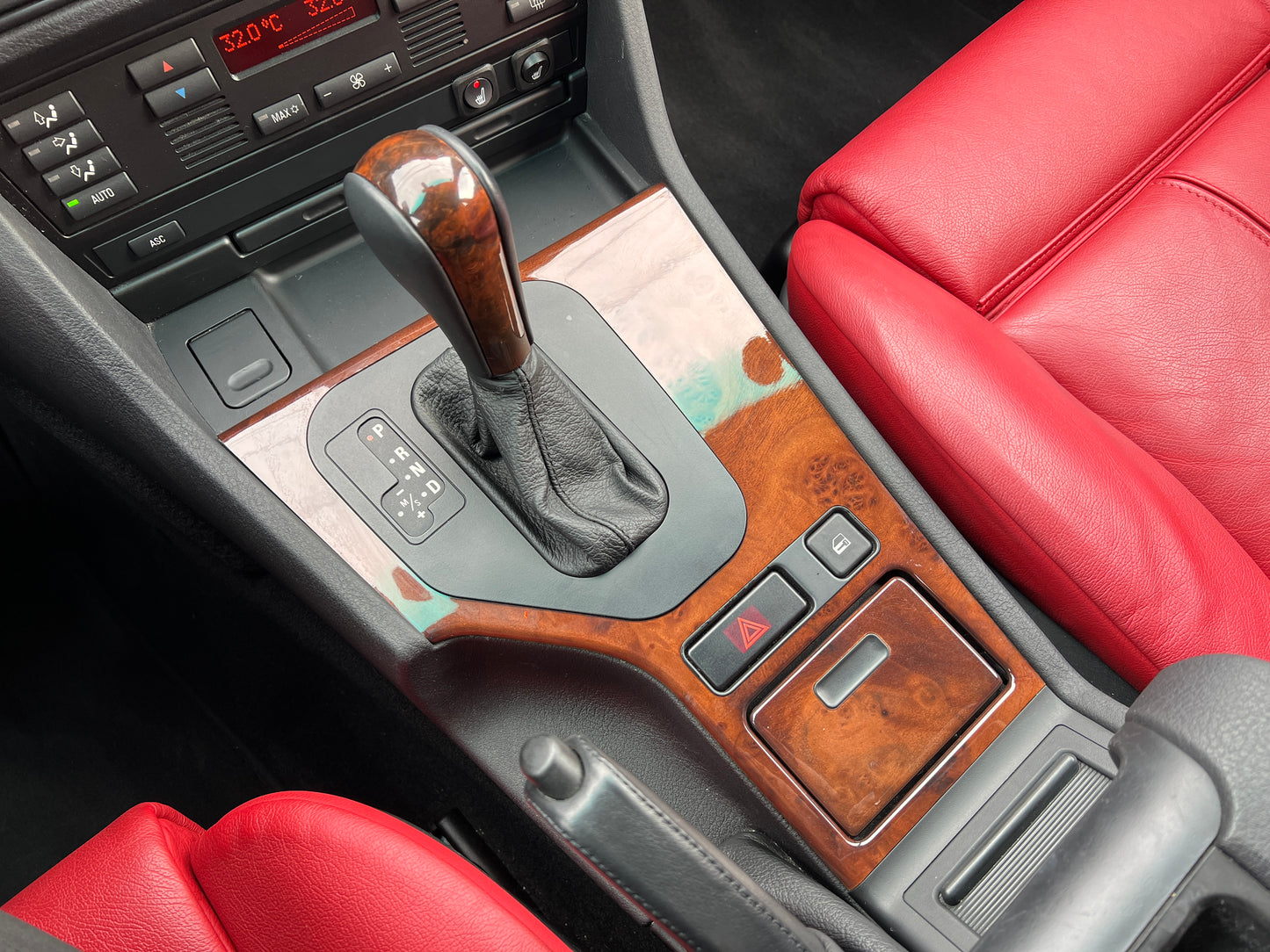 BMW 530i M-Package | E39 | 52,870 km | 231 hp | Sunroof