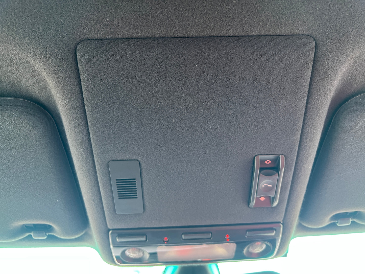 BMW 530i M-Package | E39 | 52,870 km | 231 hp | Sunroof