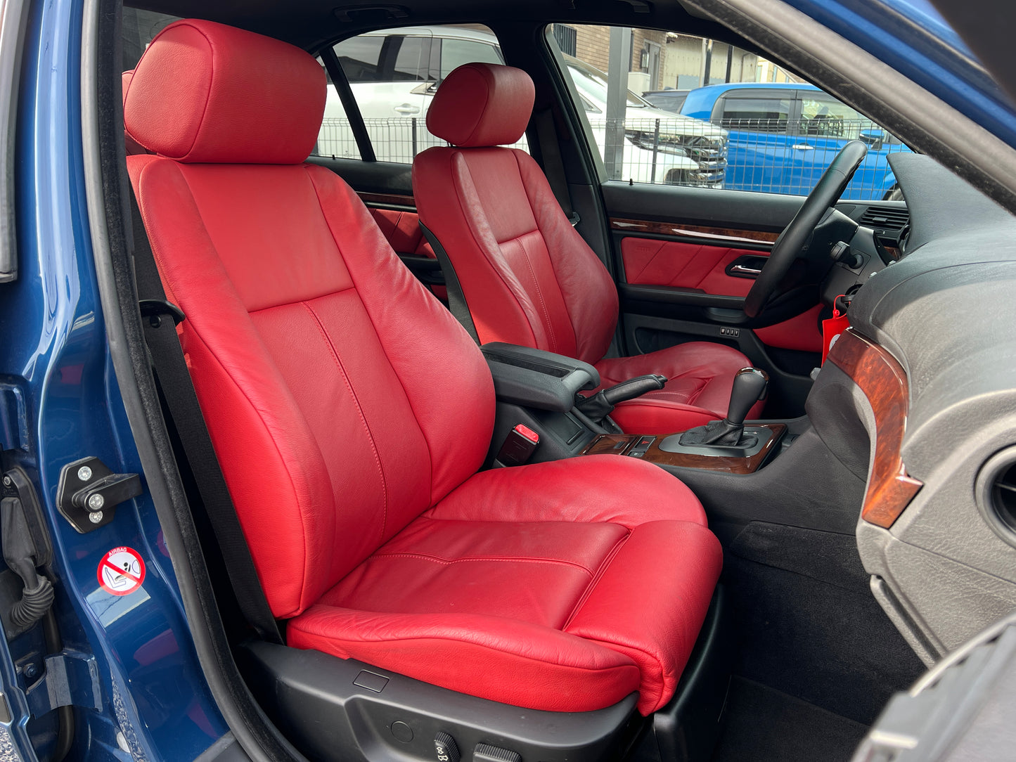 BMW 530i M-Package | E39 | 52,870 km | 231 hp | Sunroof