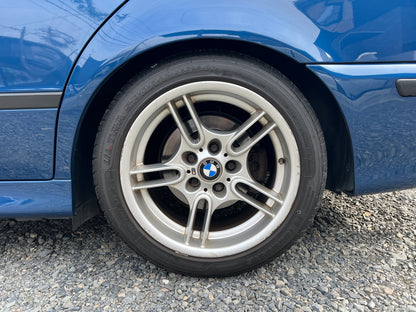 BMW 530i M-Package | E39 | 52,870 km | 231 hp | Sunroof