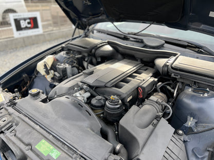 BMW 530i M-Package | E39 | 52,870 km | 231 hp | Sunroof