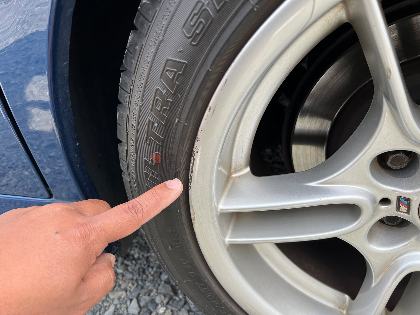 BMW 530i M-Package | E39 | 52,870 km | 231 hp | Sunroof