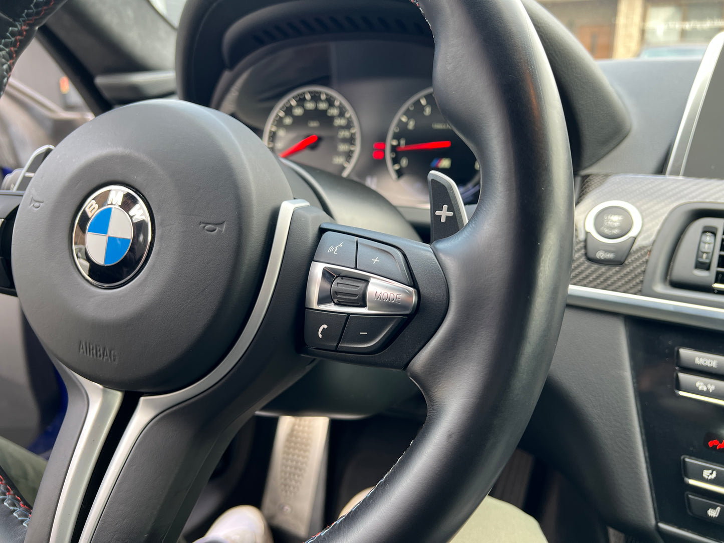 BMW M6 | M-Paket | F13 | 44.123 km | 560 PS | Bluetooth | Coupé