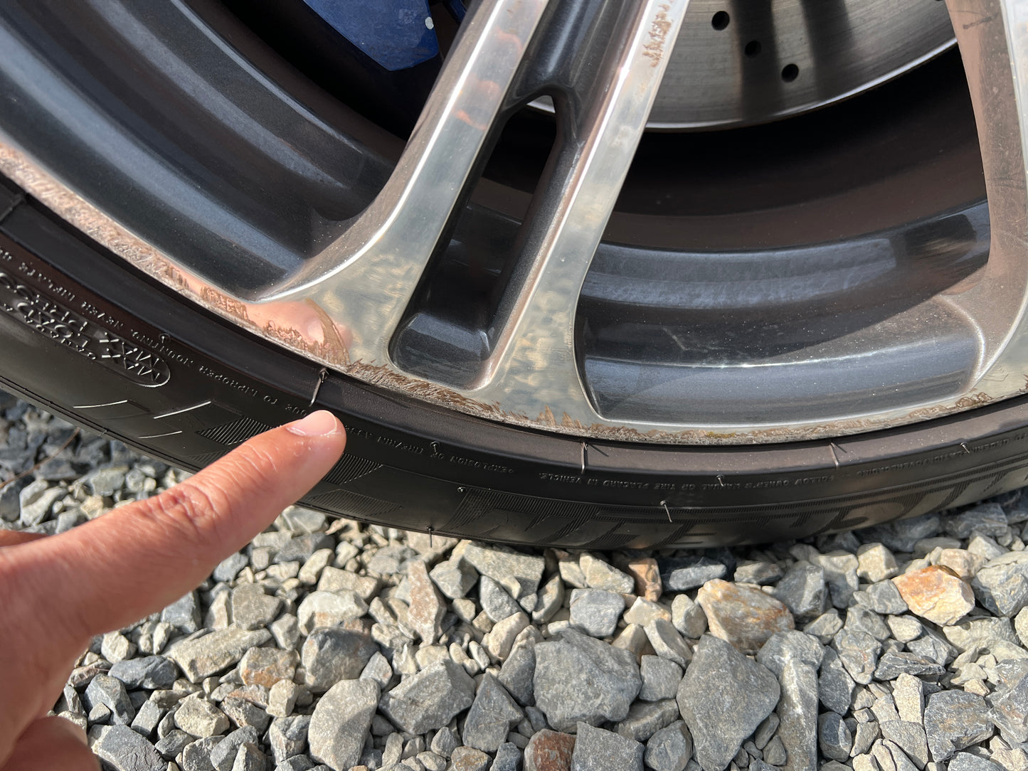 BMW M6 | M-Paket | F13 | 44.123 km | 560 PS | Bluetooth | Coupé