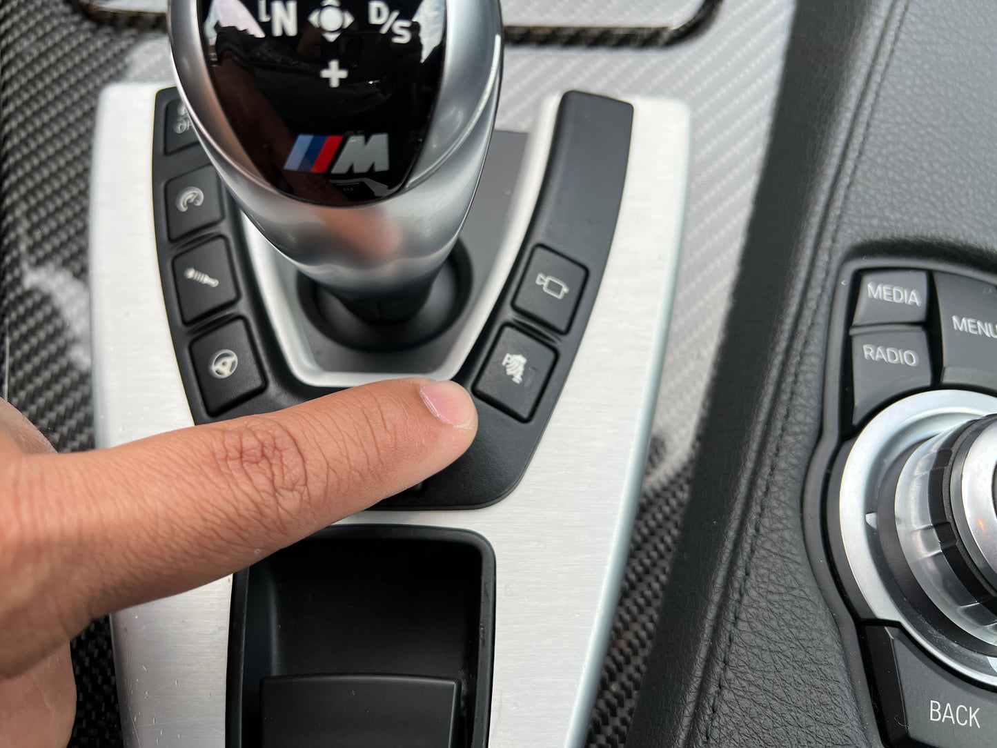 BMW M6 | M-Paket | F13 | 44.123 km | 560 PS | Bluetooth | Coupé