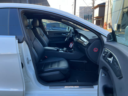 Mercedes Benz CLS63 AMG Performance | C218 | 73.192 km | 557 PS | KEYLESS-GO