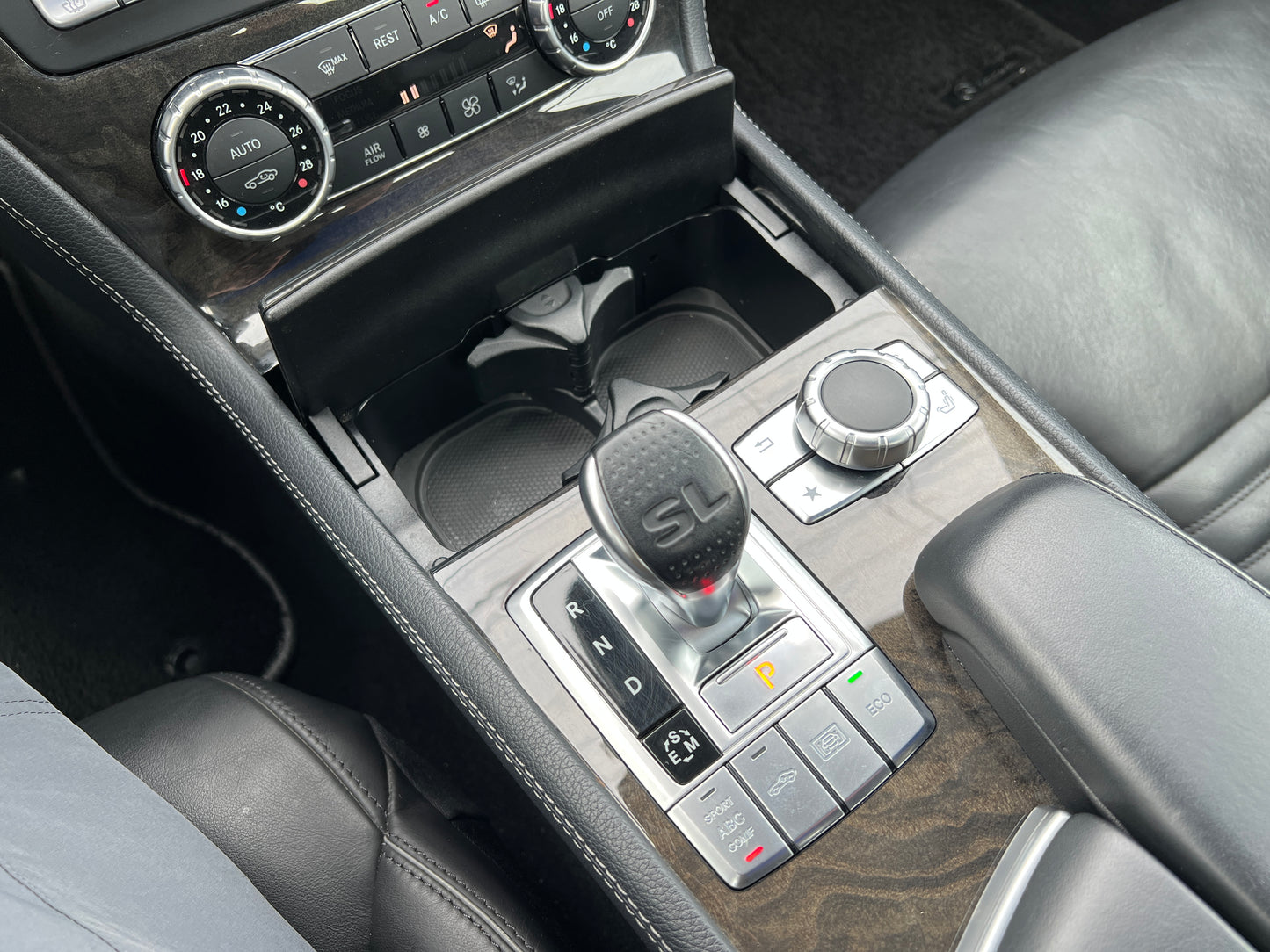 Mercedes Benz SL500 | R231 | 57.993 km | 435 PS | Rückfahrkamera | Roadster