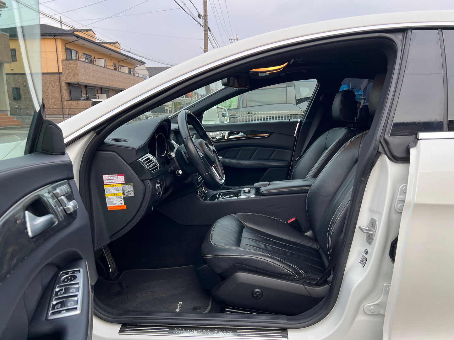 Mercedes Benz CLS350 AMG | C218 | 94.550 km | 306 PS | Rückfahrkamera | Coupé