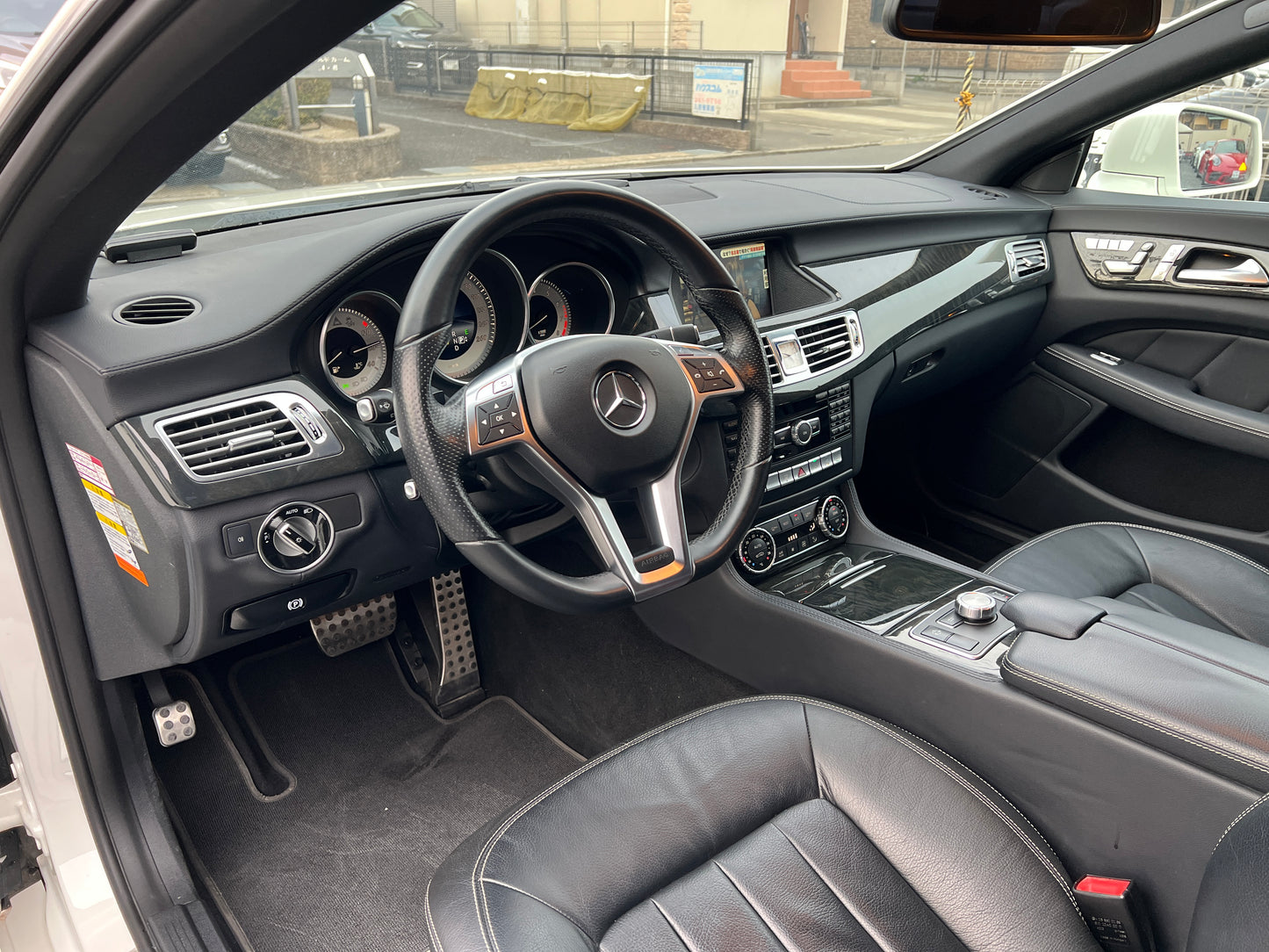 Mercedes Benz CLS350 AMG | C218 | 94.550 km | 306 PS | Rückfahrkamera | Coupé