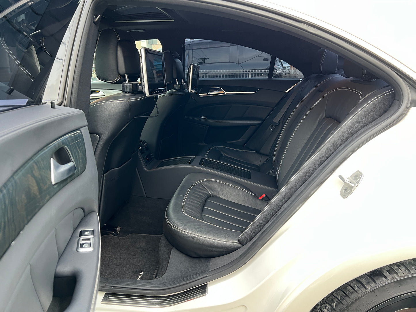 Mercedes Benz CLS350 AMG | C218 | 94.550 km | 306 PS | Rückfahrkamera | Coupé