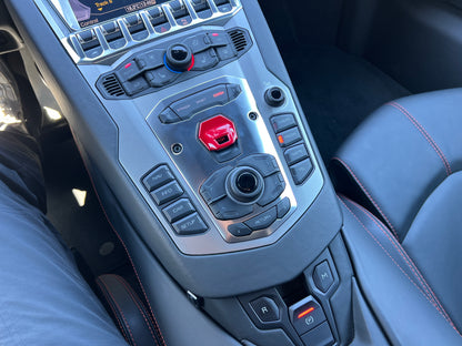 Lamborghini Aventador | LP700-4 | 14,667 km | 700 PS | Carbonfaser-Monocoque
