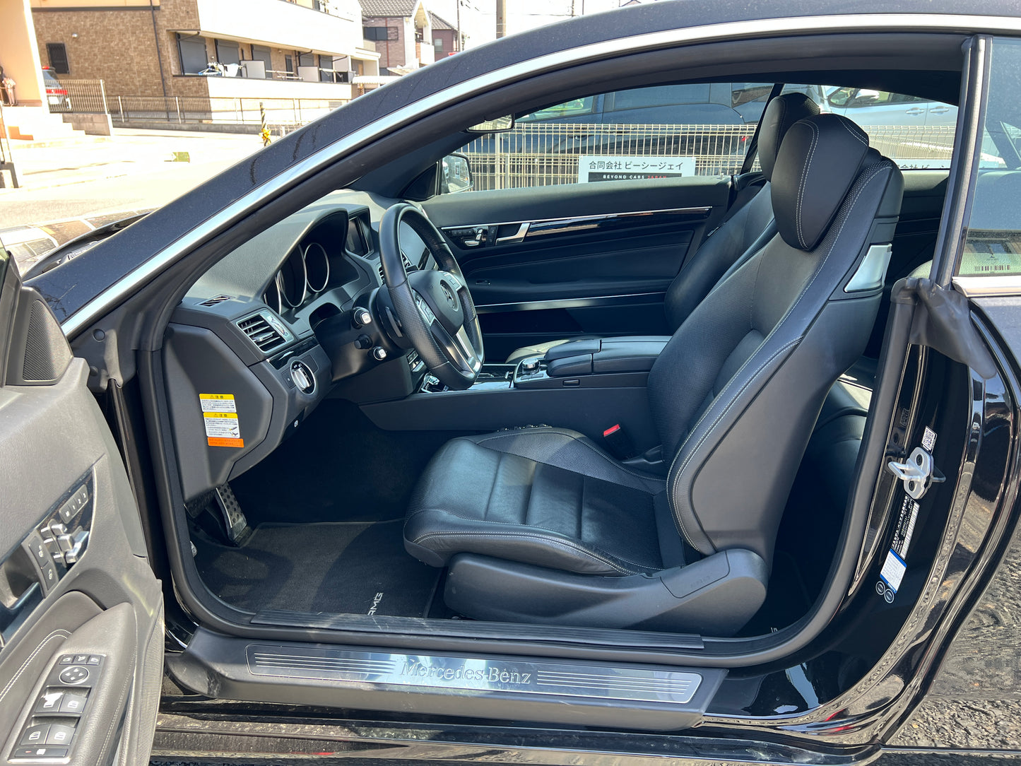 Mercedes Benz E400 AMG | C207 | 85.600 km | 333 PS | 360 Grad Kamera | Coupé