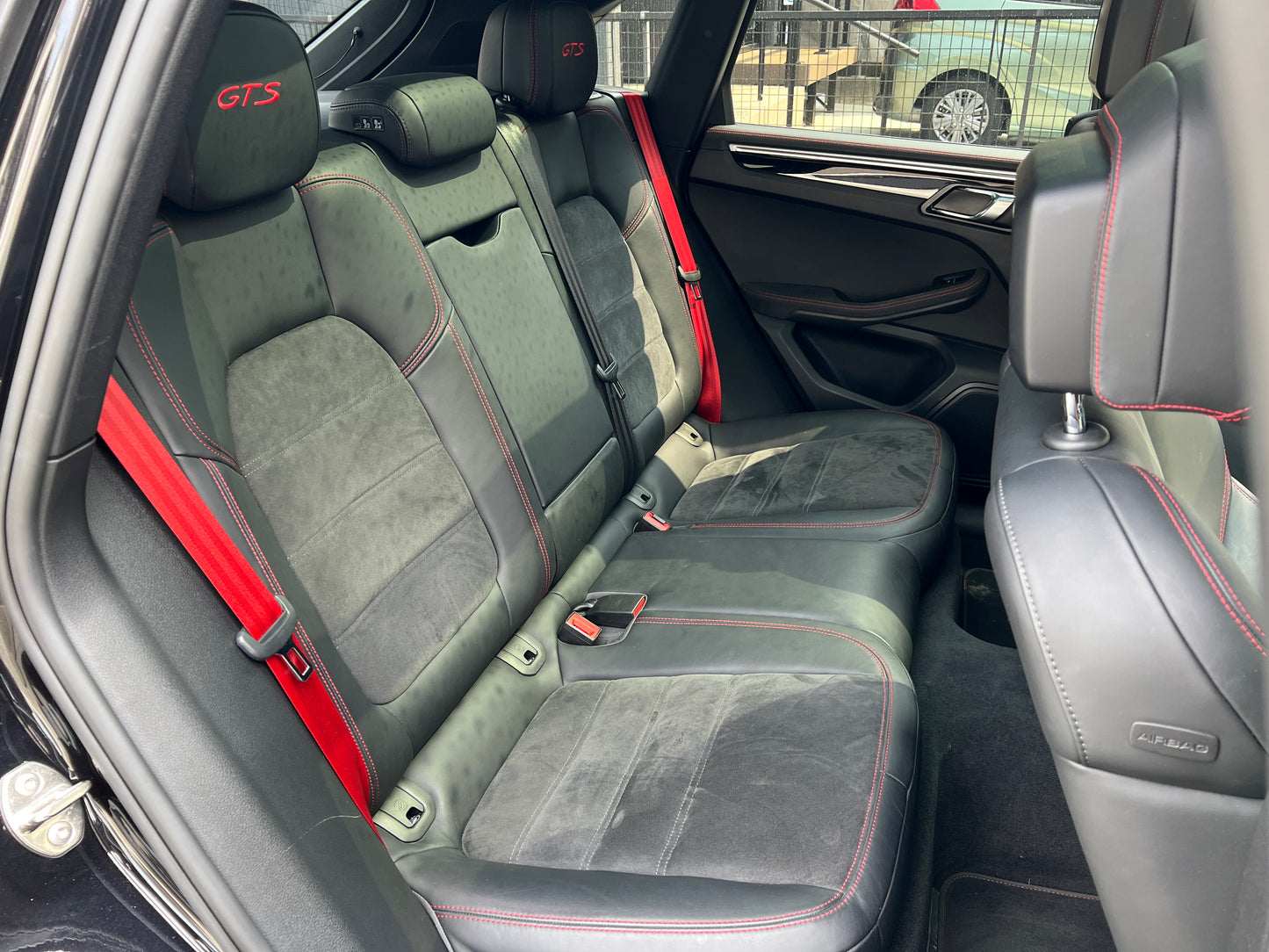 Porsche Macan GTS | 95B | 75.336 km | 360 PS | Sport Chrono | SUV