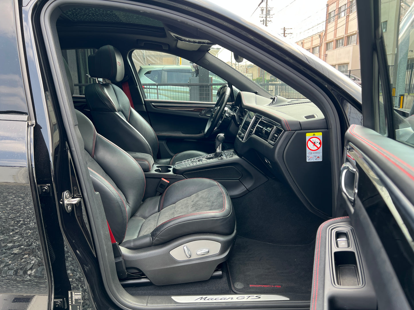 Porsche Macan GTS | 95B | 75.336 km | 360 PS | Sport Chrono | SUV