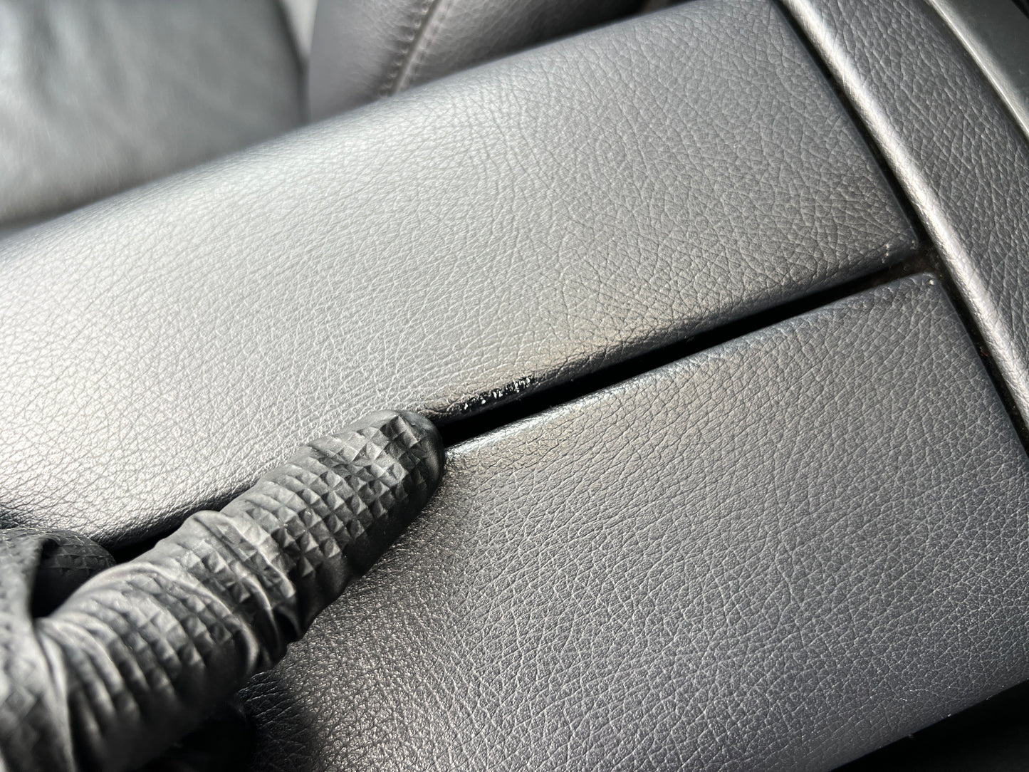 Mercedes Benz E350 4-Matic | S211 | 92.653 km | 272 PS | Kombi | Avantgarde