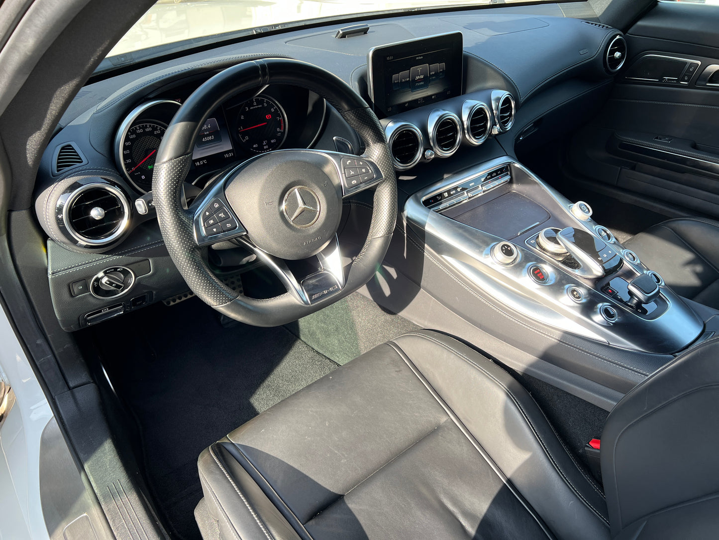 Mercedes Benz AMG GT | C190 | 44.912 km | 462 PS | KEYLESS | Coupé