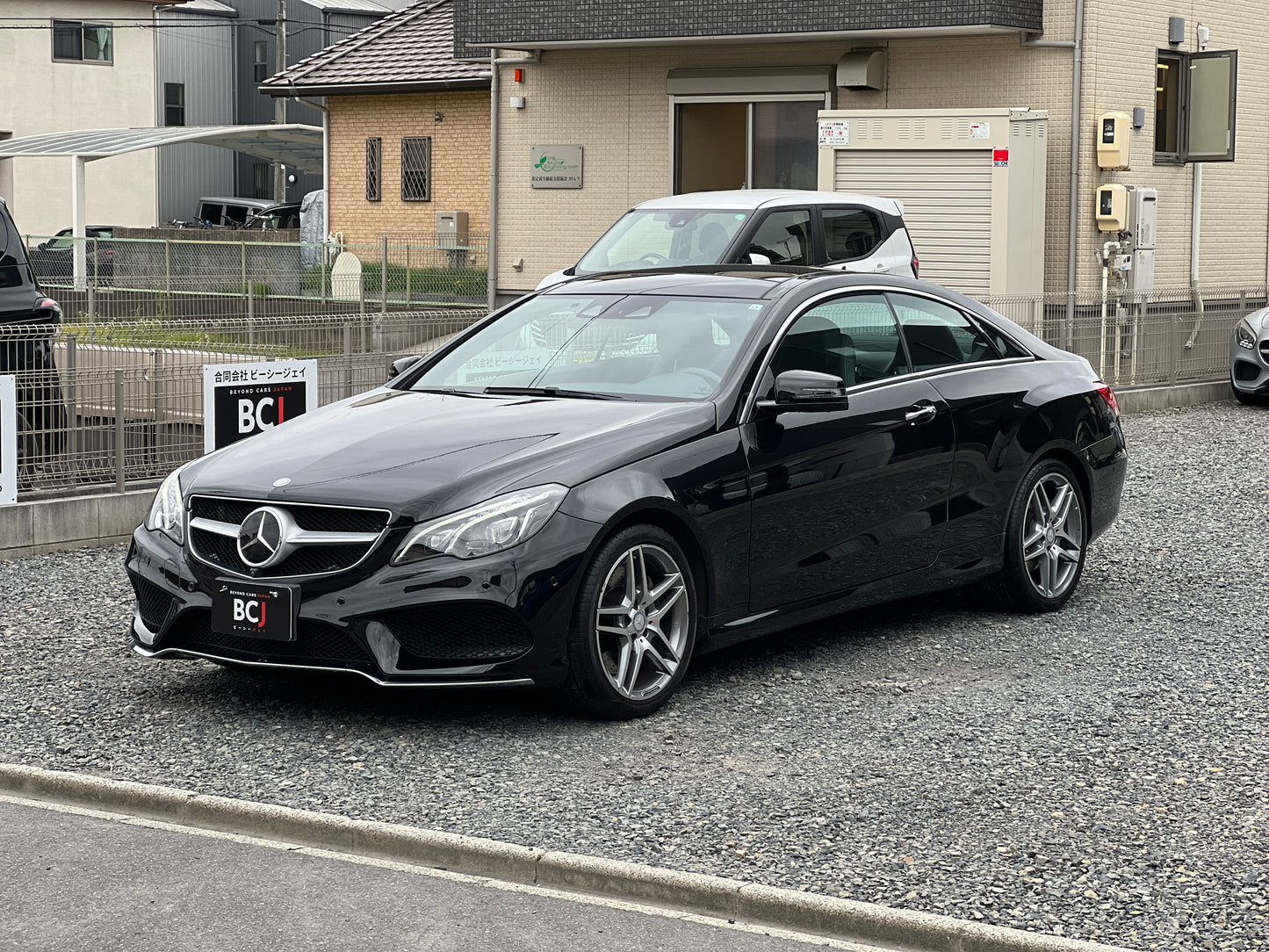 Mercedes Benz E400 AMG | C207 | 85.608 km | 333 PS | 360 Grad Kamera | Coupé