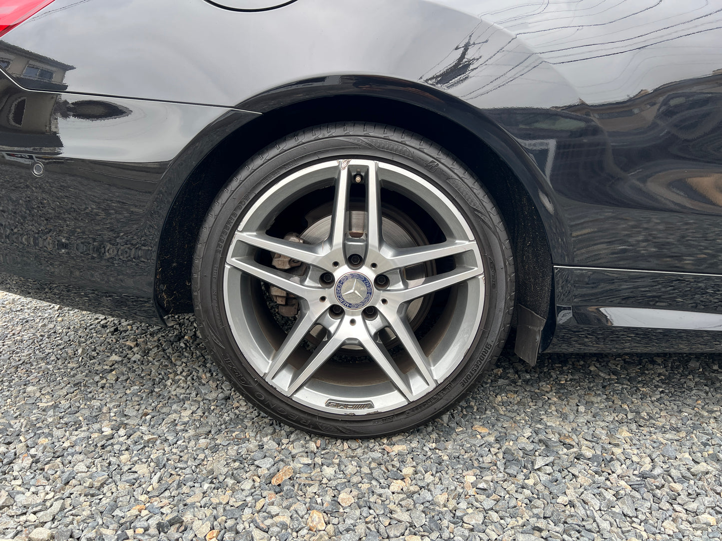 Mercedes Benz E400 AMG | C207 | 85.608 km | 333 PS | 360 Grad Kamera | Coupé