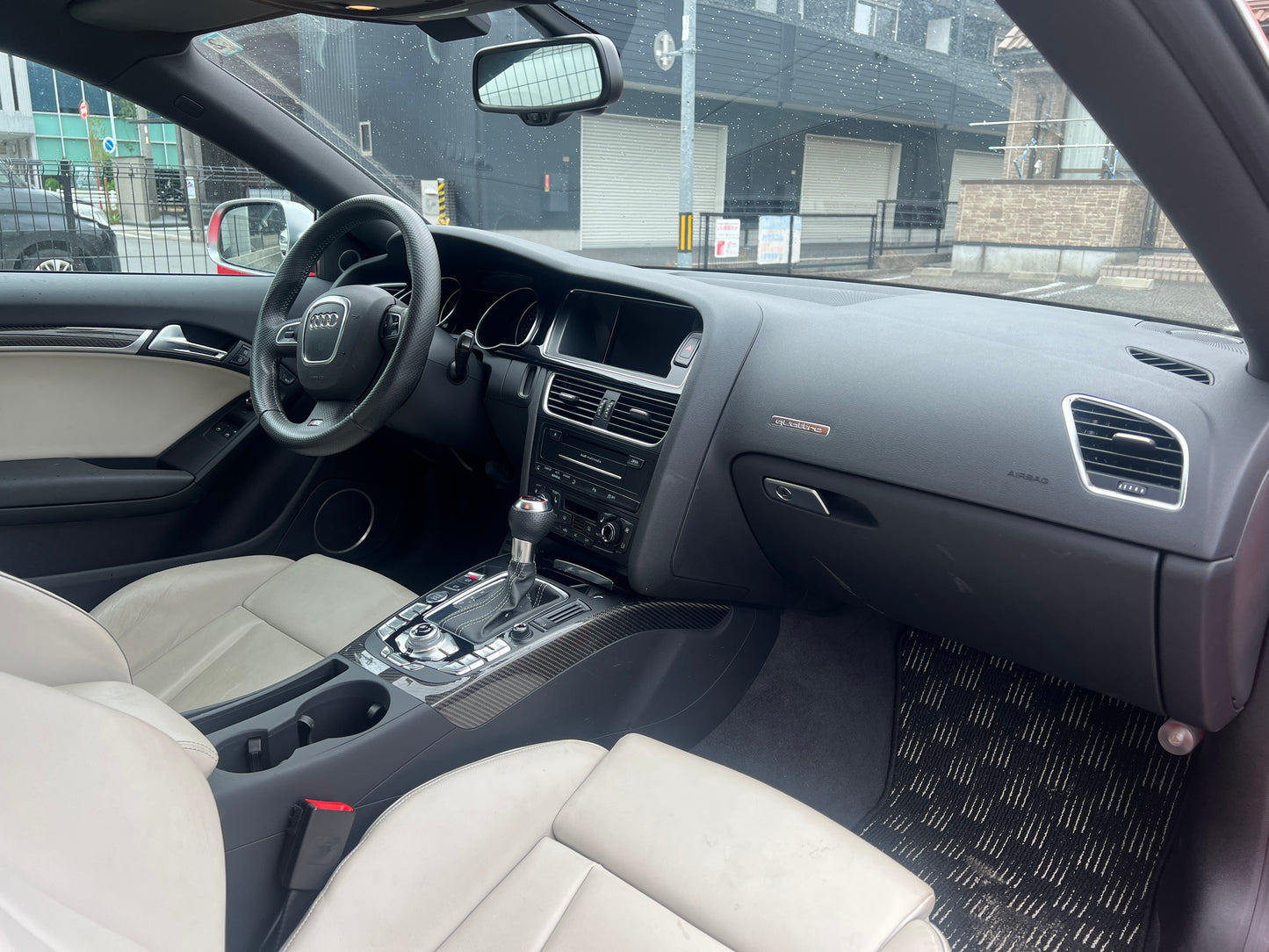 Audi RS5 quattro | 4,2 L V8 FSI | 15.341 km | 450 PS | Coupé