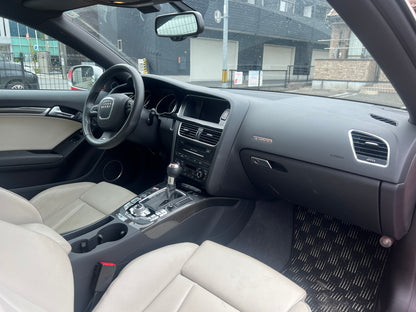 Audi RS5 quattro | 4,2 L V8 FSI | 15.341 km | 450 PS | Coupé