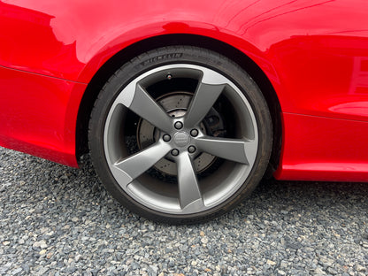 Audi RS5 quattro | 4,2 L V8 FSI | 15.341 km | 450 PS | Coupé