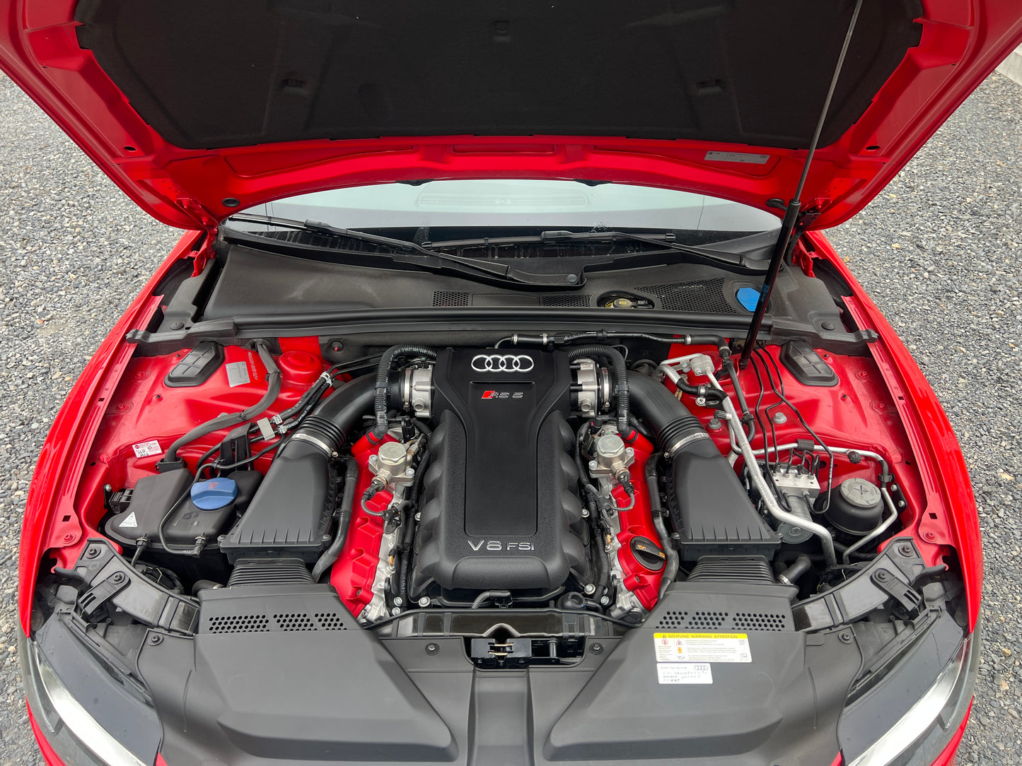 Audi RS5 quattro | 4,2 L V8 FSI | 15.341 km | 450 PS | Coupé