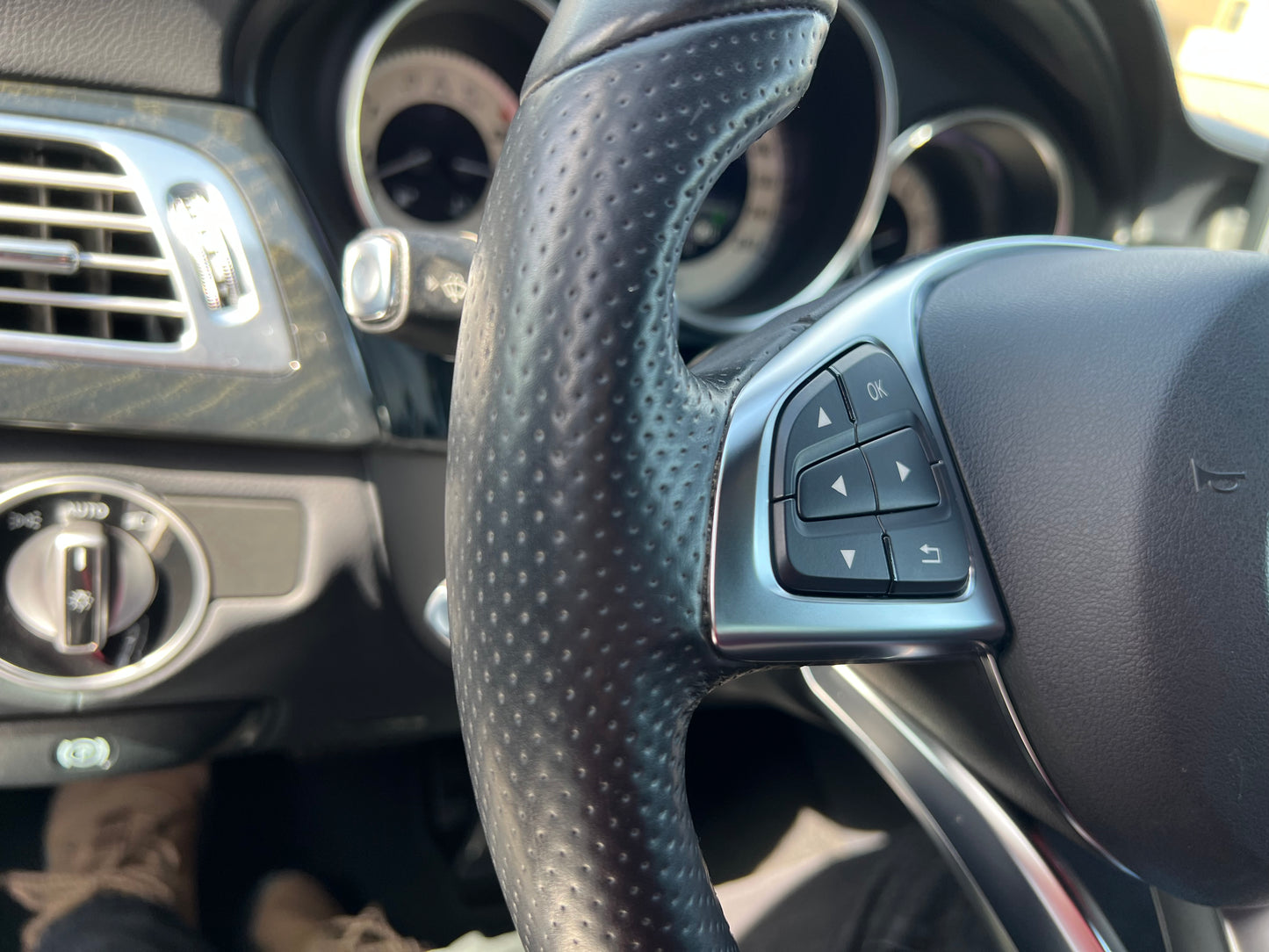 Mercedes Benz CLS400 AMG | C218 | 75.301 km | 333 PS | Apple CarPlay