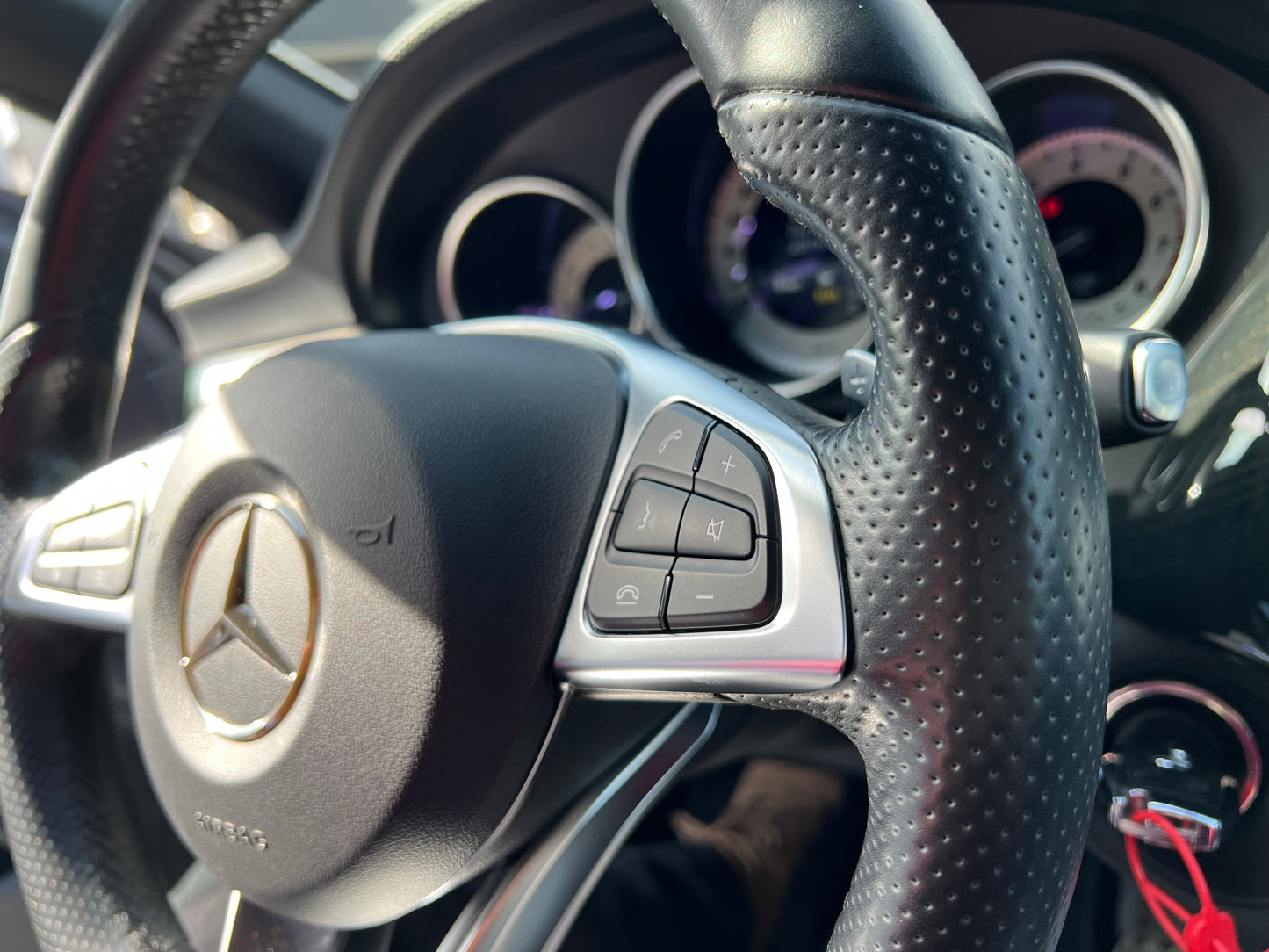 Mercedes Benz CLS400 AMG | C218 | 75.301 km | 333 PS | Apple CarPlay