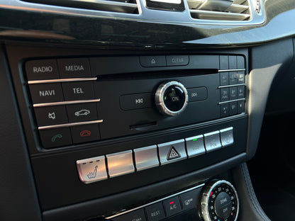 Mercedes Benz CLS400 AMG | C218 | 75.301 km | 333 PS | Apple CarPlay