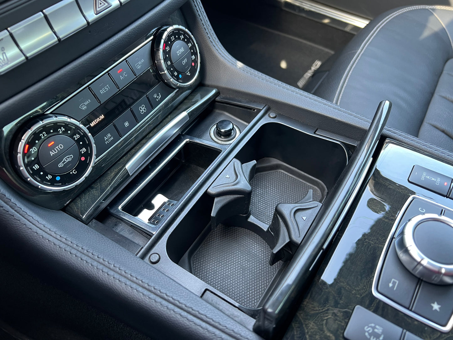 Mercedes Benz CLS400 AMG | C218 | 75.301 km | 333 PS | Apple CarPlay
