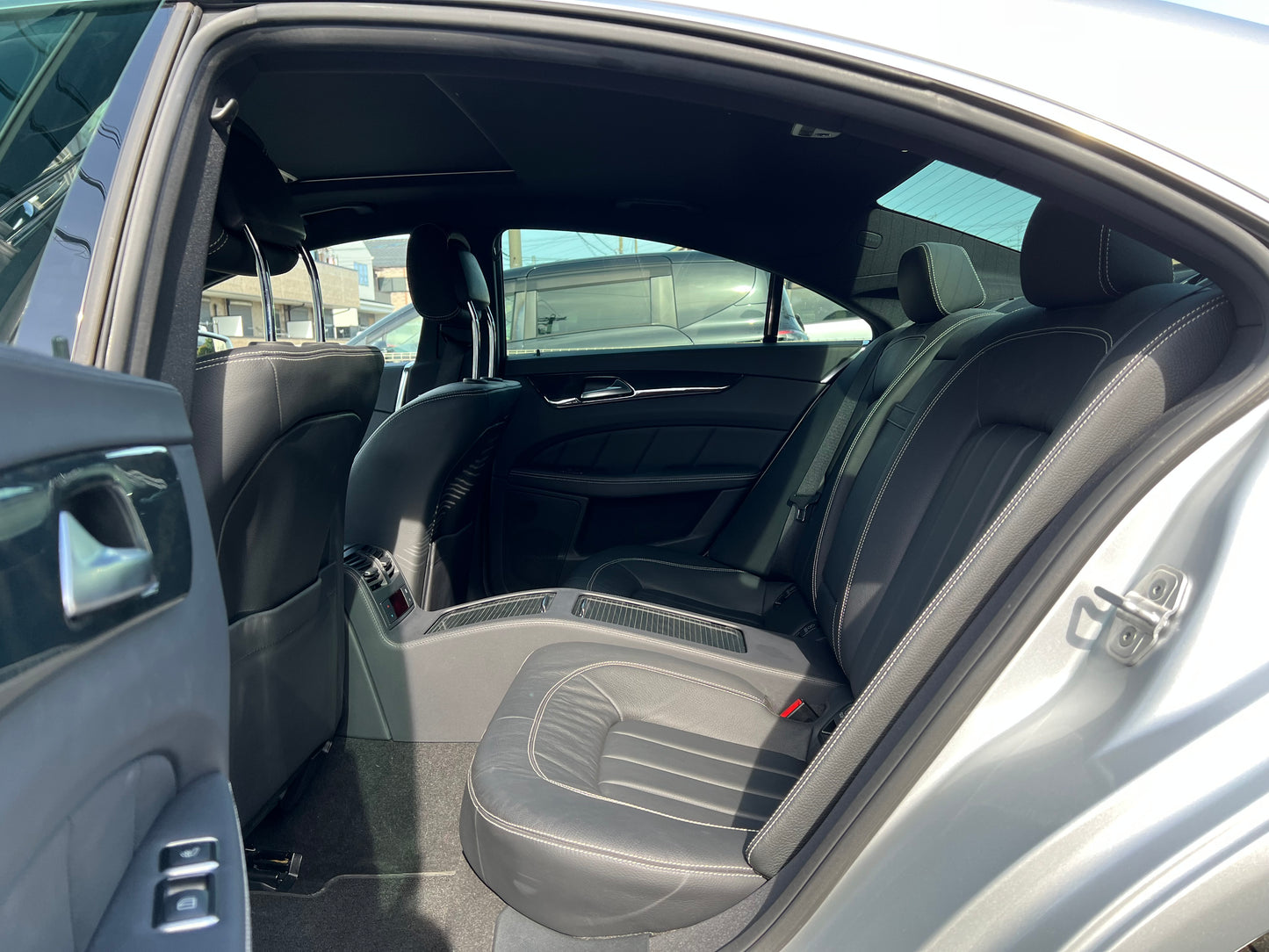 Mercedes Benz CLS400 AMG | C218 | 75.301 km | 333 PS | Apple CarPlay