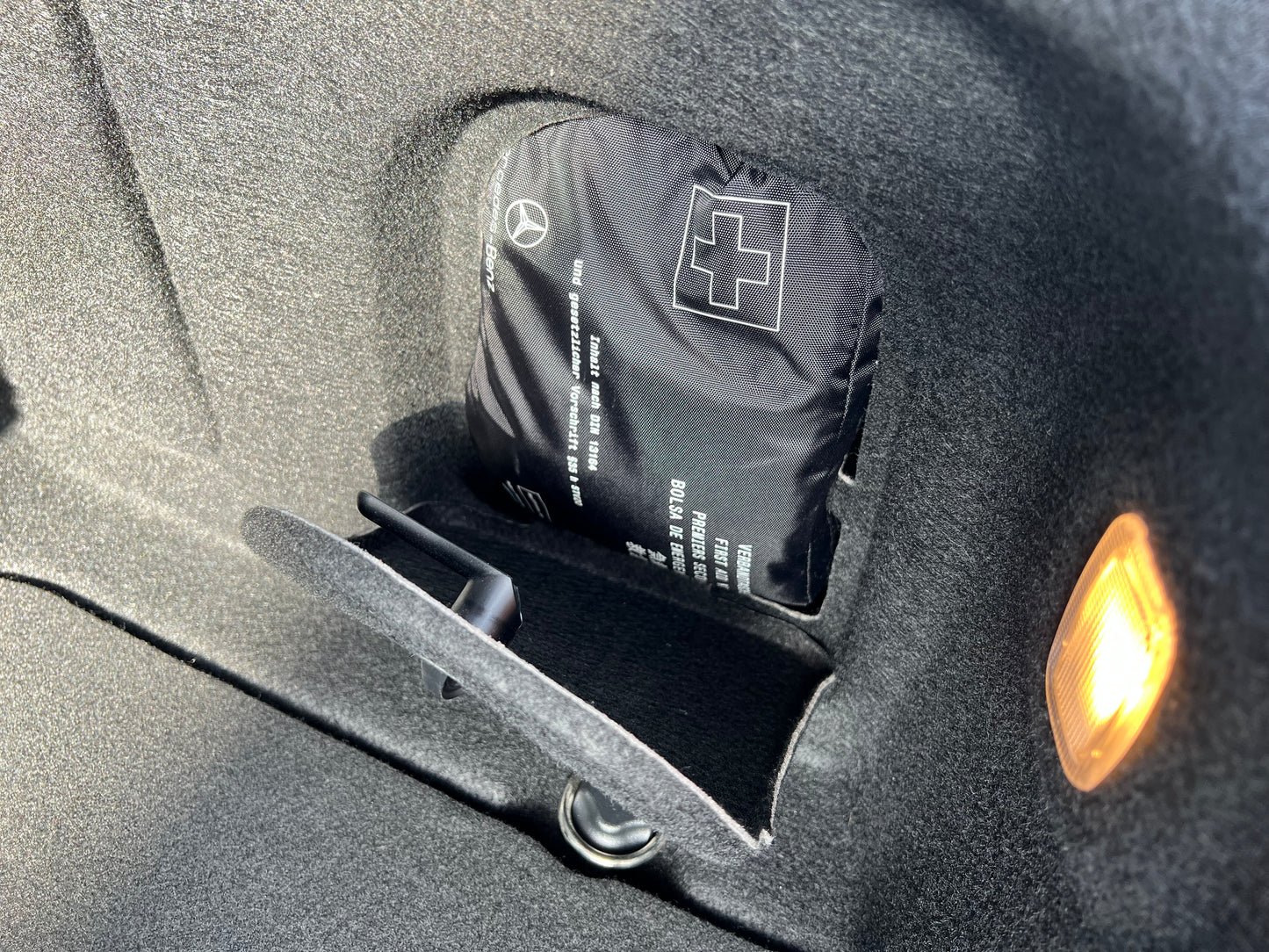 Mercedes Benz CLS400 AMG | C218 | 75.301 km | 333 PS | Apple CarPlay