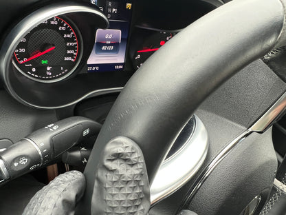 Mercedes Benz-AMG C63 S | W205 | 82.123 km | 510 PS | Rückfahrkamera | Limousine